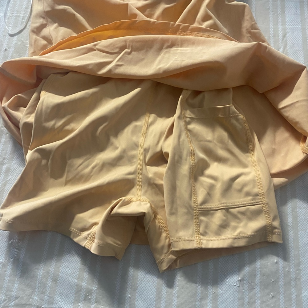 Abercrombie & Fitch One-Shoulder light orange Athletic Dress built in shorts SZM - Picture 4 of 7